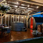 Baltichouse Podczele- Domki Wakacyjne Blisko Morza !!! Sauna, Jacuzzi,Grill Plac Zabaw